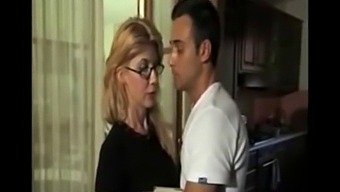Vintage Italian Lady Indulges In Anal Pleasure