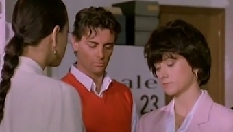 Italian Reporter Gets A Cumshot In Retro Porn