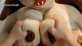 The Doll That Never Tires: Bat Girl Sex Doll Satisfies For A Long Time